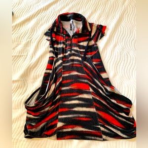 Short sleeve dress with LARGE pockets